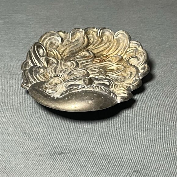 Vintage Santa Claus Candy Dish International Siler Company Silver Plated - Picture 6 of 11